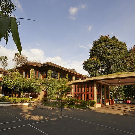 Готель Club Mahindra Теккаді Екстер'єр фото
